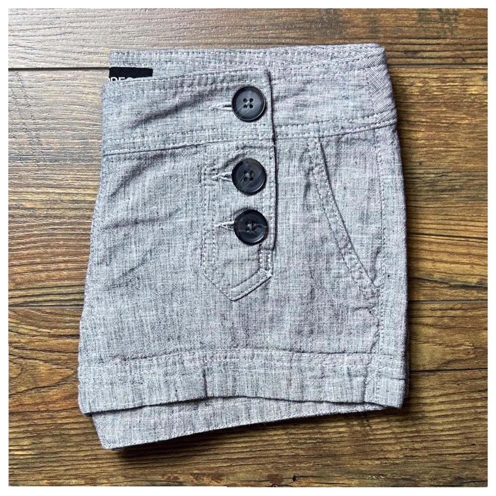 Express Editor Chino Shortie Shorts - Picture 4 of 6